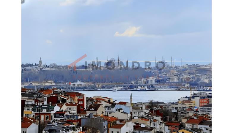 عقار تجاري حديث بإطلالة بحرية في بيوغلو